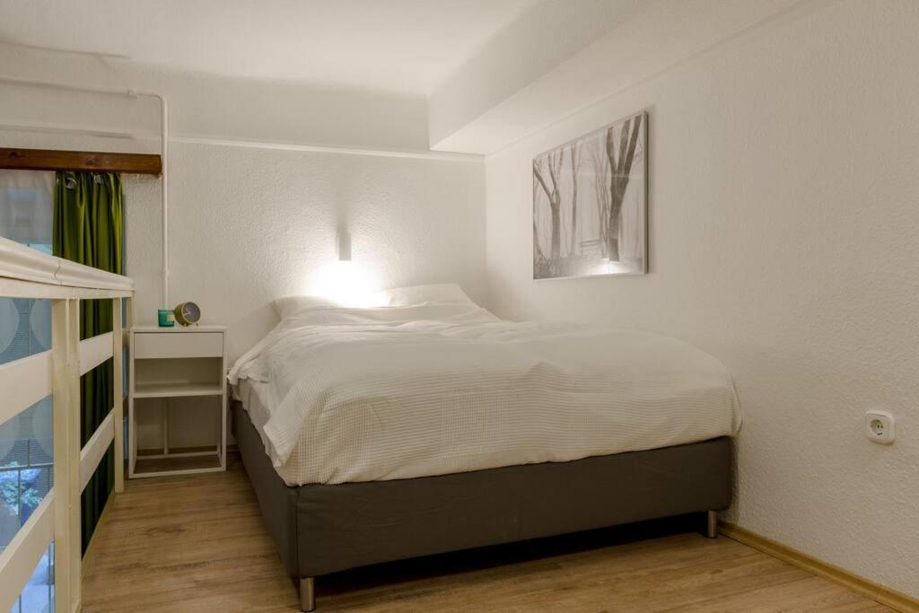 De Lux Studio Apartment In Historical Quarters Budapest Eksteriør billede